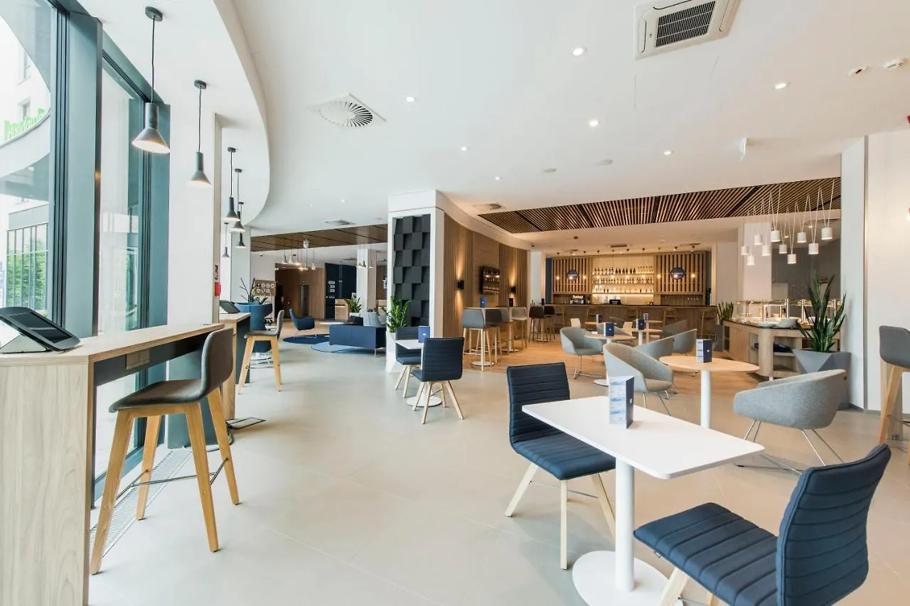 Holiday Inn Express Warsaw - Mokotow By Ihg Polonia