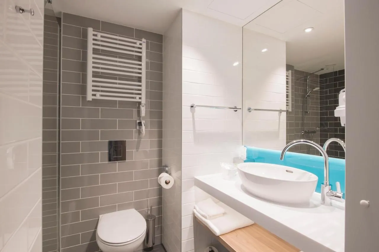 Holiday Inn Express Warsaw - Mokotow By Ihg 3*,  Polonia
