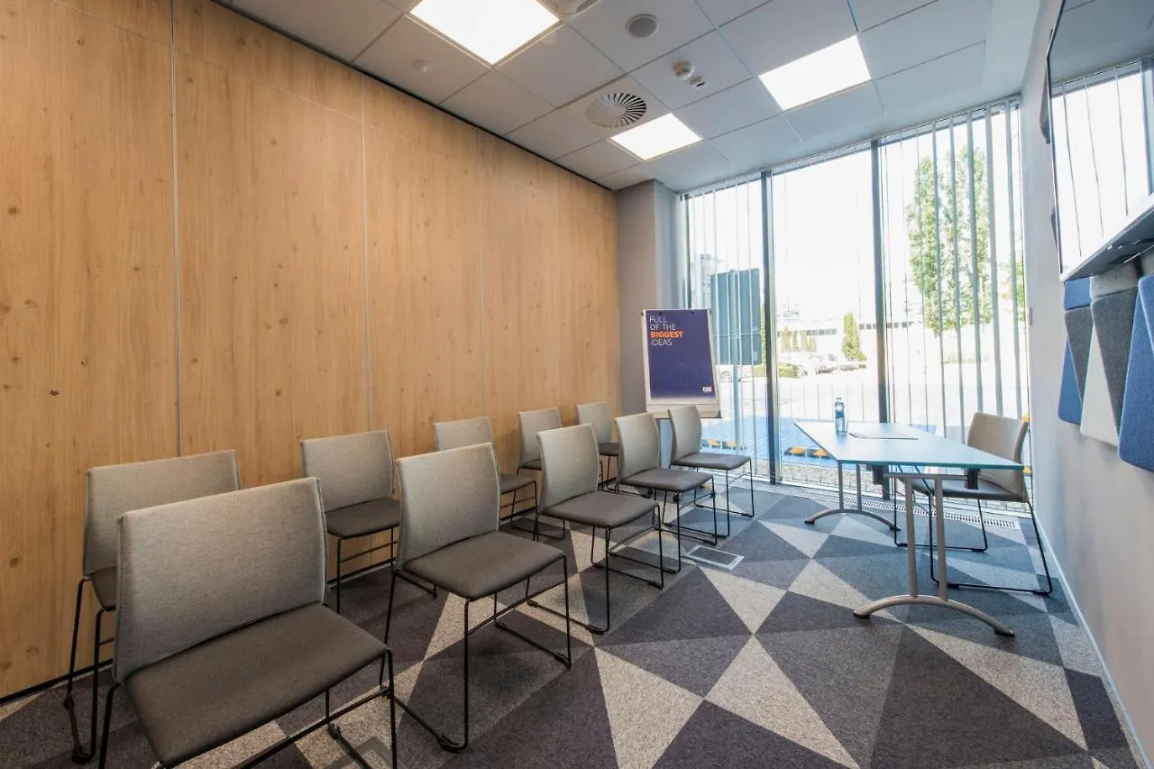 Holiday Inn Express Warsaw - Mokotow By Ihg