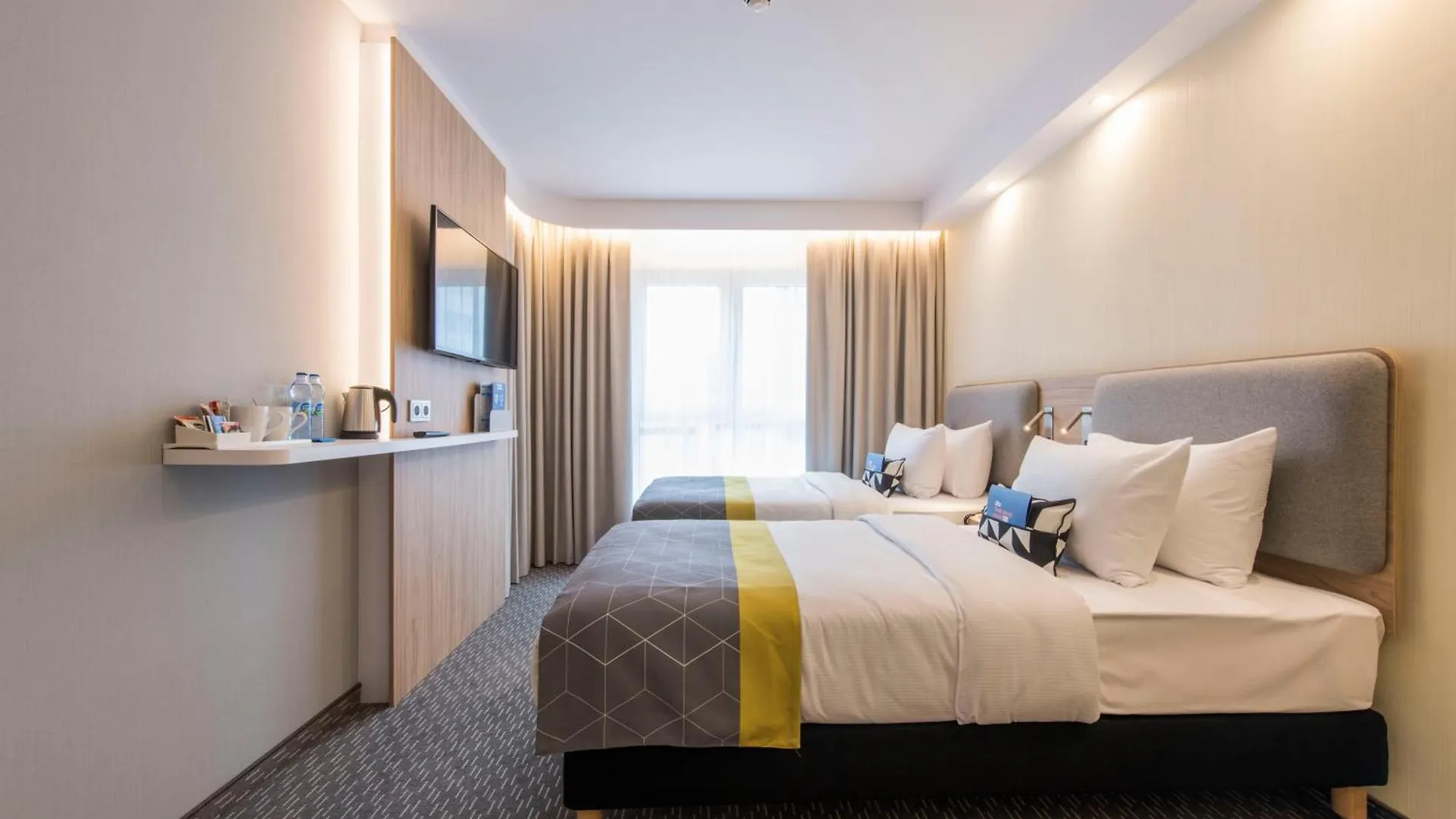 Hotel Holiday Inn Express Warsaw - Mokotow By Ihg